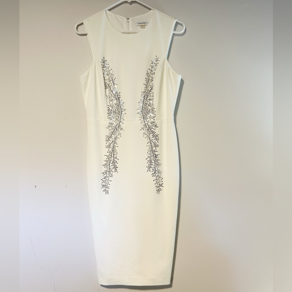 Calvin Klein White Sleeveless Sheath Dress with Crystal Embellishments, Size 6